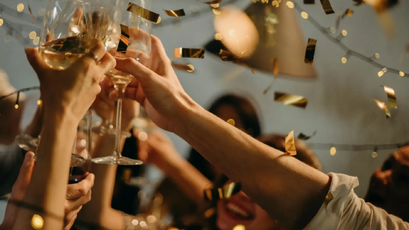 Best Holiday Audiology Resolutions for the New Year