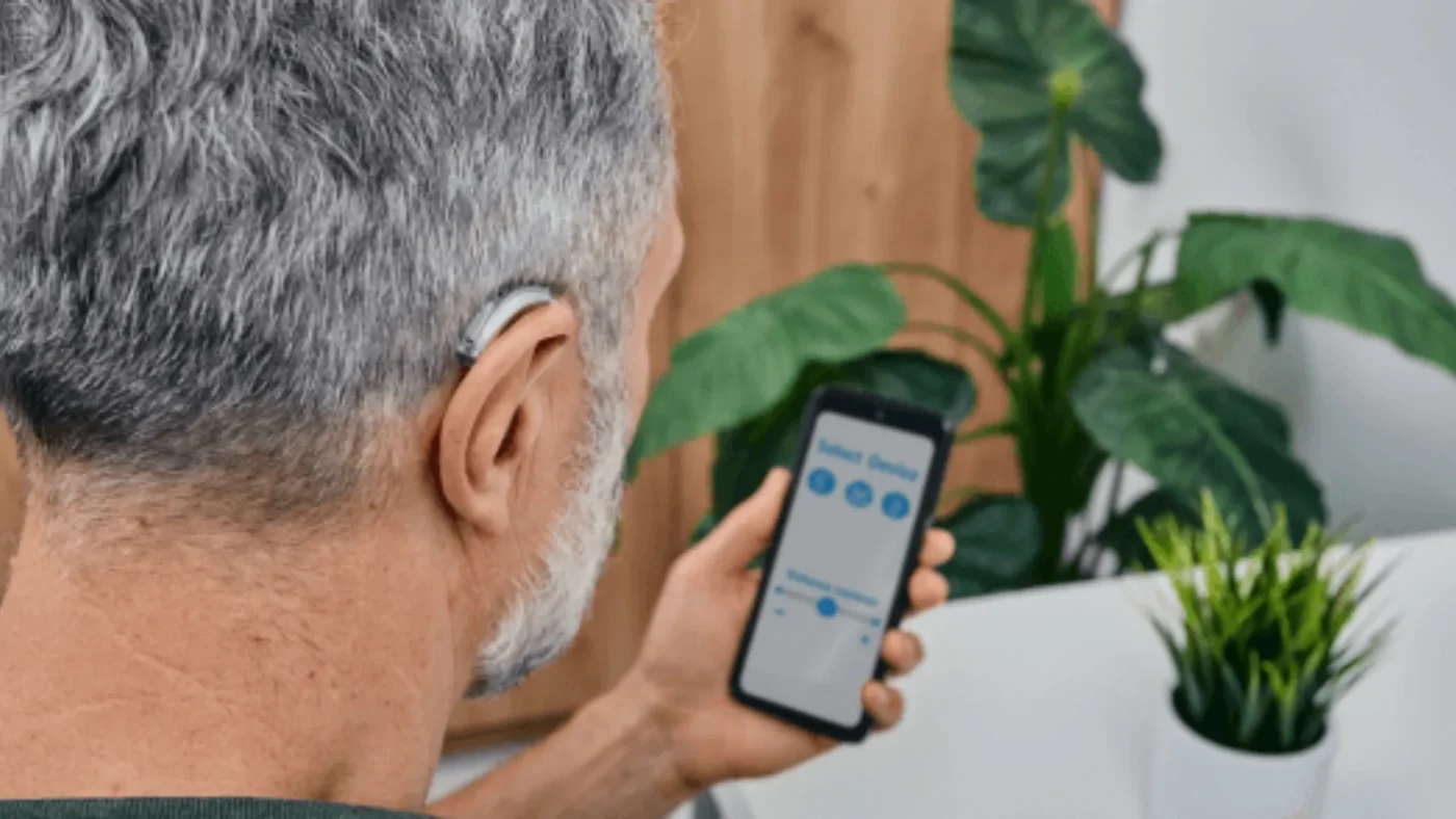 Discover how seniors can use modern technology, including Bluetooth and smartphone apps, to overcome listening challenges and build communication confidence.